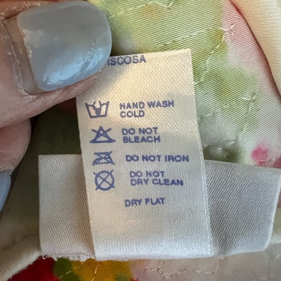 RITMO DI PERLA beautiful floral printed sequined shawl with sequn fringing - Picture 4 of 6